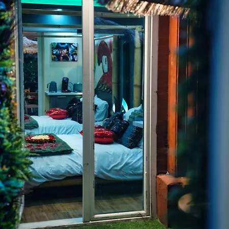 아파트 Le Petit Sensual Bali Option 300m Place Stanislas 낭시