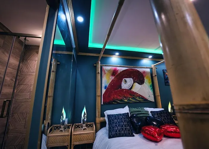 Le Petit Sensual Bali Option 300m Place Stanislas Apartmán *